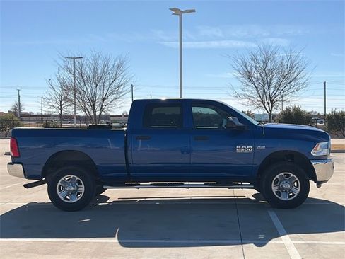 Used 2017 RAM 2500 Tradesman w/ Chrome Appearance Group image 10