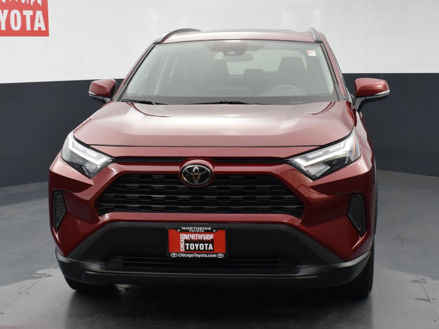 Used 2022 Toyota RAV4 XLE w/ Convenience Package AWD/4WD image 7