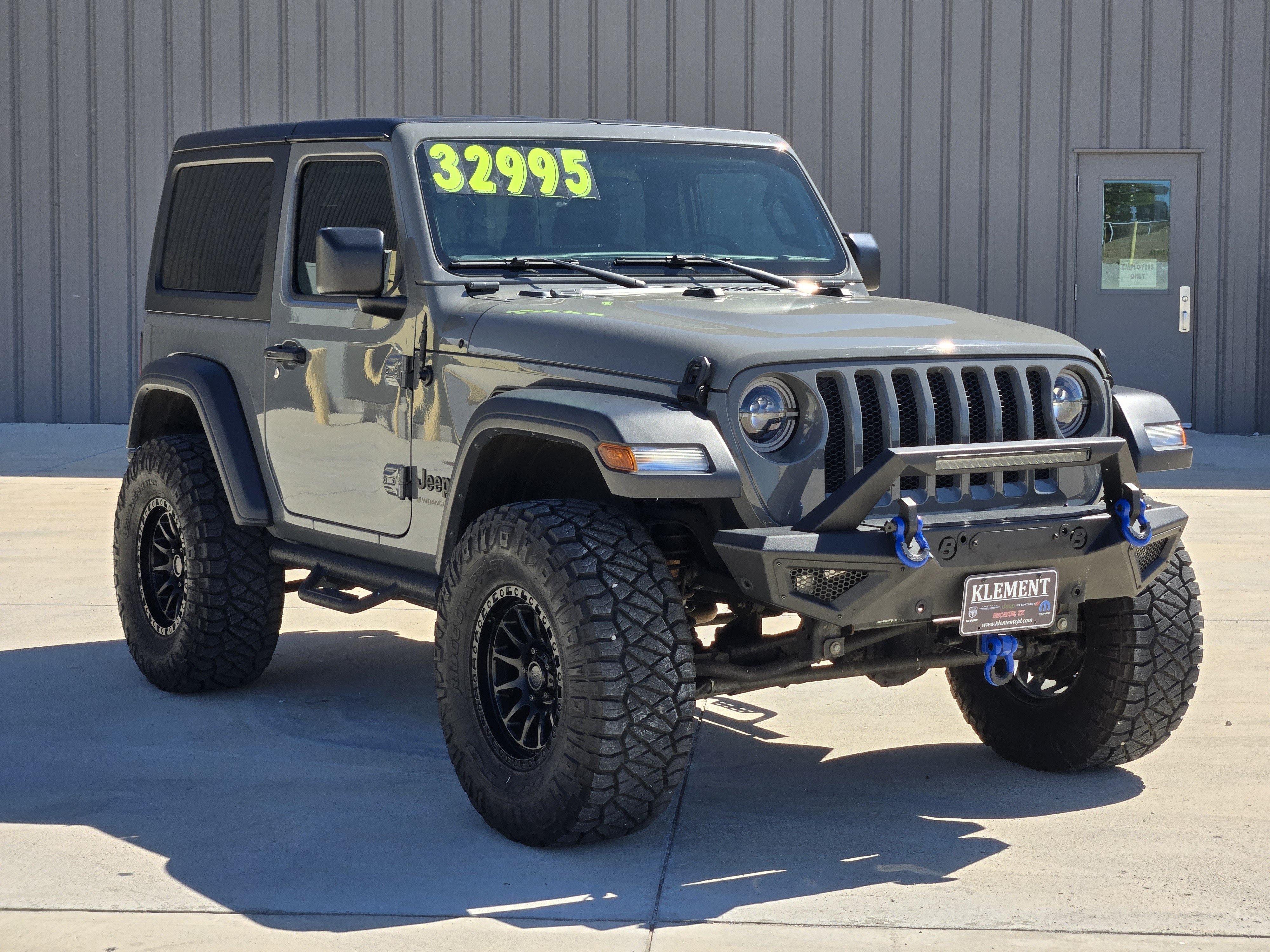 Used 2023 Jeep Wrangler Sport AWD/4WD image 4