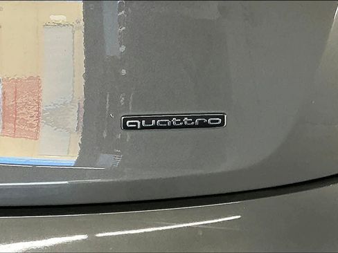 Used 2023 Audi Q5 2.0T Premium Plus w/ Premium Plus Package image 11