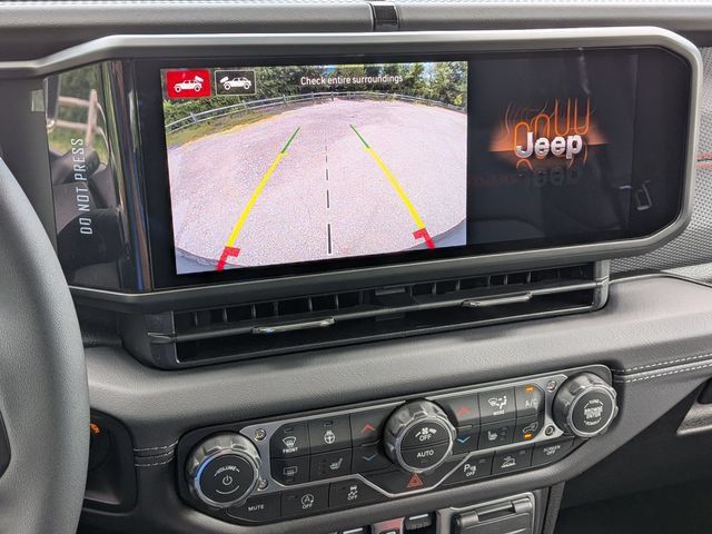 New 2026 Jeep Wrangler Unlimited Rubicon AWD/4WD image 23