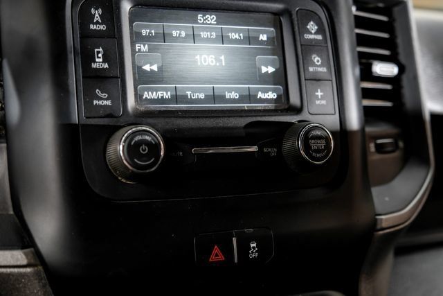 Used 2024 RAM 3500 Tradesman w/ Chrome Appearance Group AWD/4WD image 30