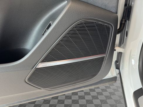 New 2026 Audi SQ8 Prestige AWD/4WD image 21