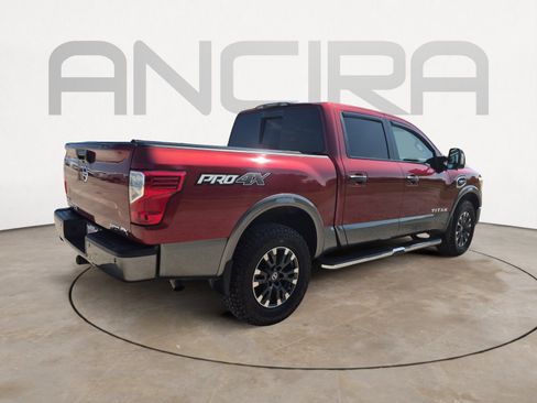 Used 2017 Nissan Titan PRO-4X AWD/4WD image 10