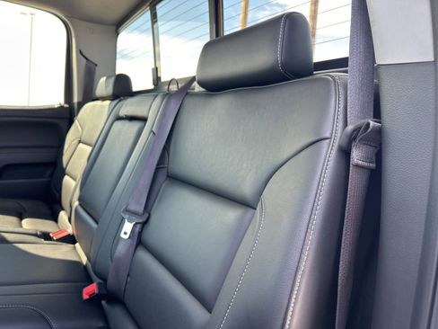 Used 2015 GMC Sierra 1500 SLT w/ SLT Crew Cab Value Package image 22