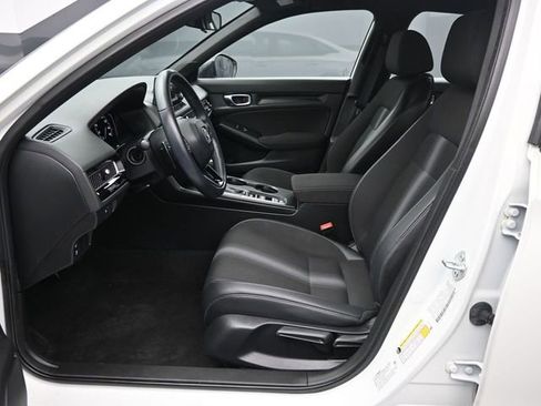 Used 2023 Honda Civic Sport image 24