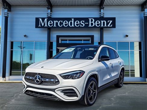 New 2025 Mercedes-Benz GLA 250 4MATIC image 3
