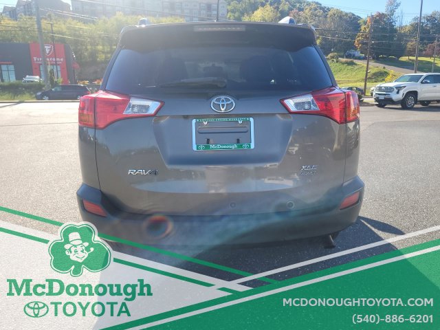 Used 2015 Toyota RAV4 XLE AWD/4WD image 7