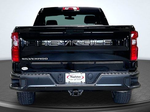 Used 2021 Chevrolet Silverado 1500 W/T w/ WT Value Package AWD/4WD image 4