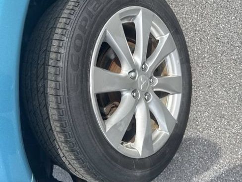 Used 2014 Mitsubishi Outlander Sport SE FWD image 9
