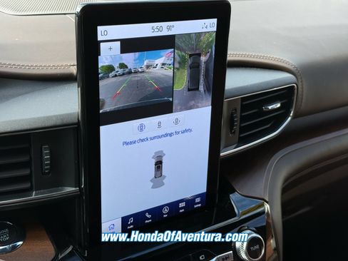 Used 2022 Ford Explorer King Ranch RWD image 28