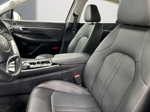 Certified 2023 Hyundai Sonata Limited FWD image 15