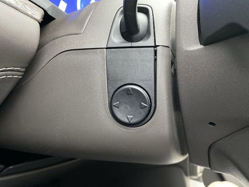 Used 2021 Ford Explorer Platinum w/ Equipment Group 601A image 33