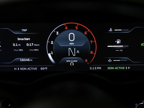 Used 2022 McLaren GT RWD image 31