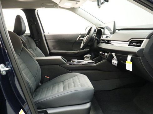 New 2026 Mitsubishi Outlander SE FWD image 18