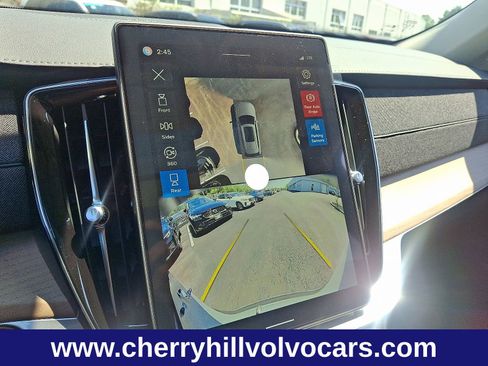 New 2026 Volvo XC90 B6 Plus w/ Protection Package Premier image 18