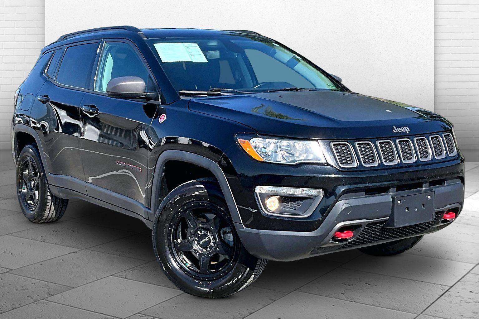 Used 2019 Jeep Compass Trailhawk AWD/4WD image 24