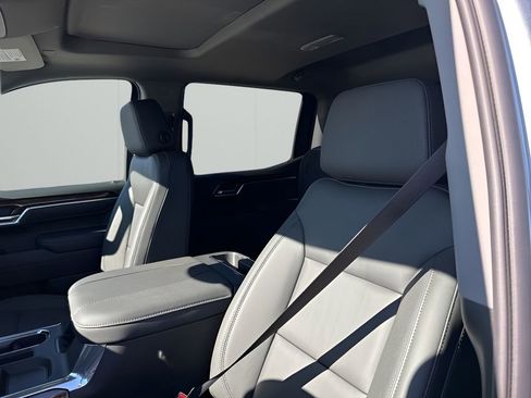 New 2026 GMC Sierra 1500 Elevation w/ Elevation Premium Package image 27