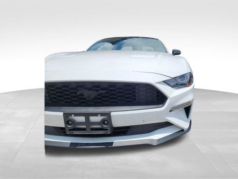 Used 2022 Ford Mustang Coupe w/ Equipment Group 101A RWD image 10