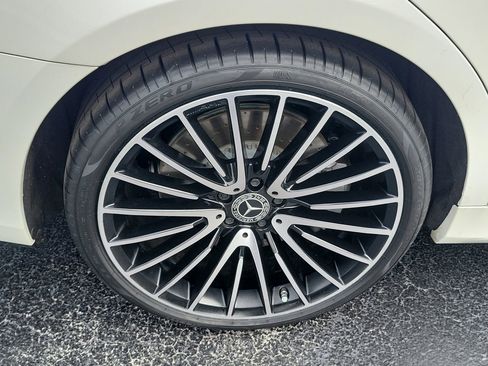 Certified 2022 Mercedes-Benz S 500 4MATIC image 7