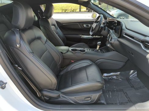 Used 2024 Ford Mustang GT Premium RWD image 24