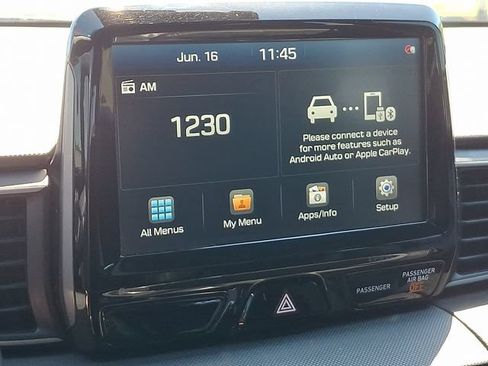 Used 2020 Hyundai Veloster 2.0 Premium FWD image 18