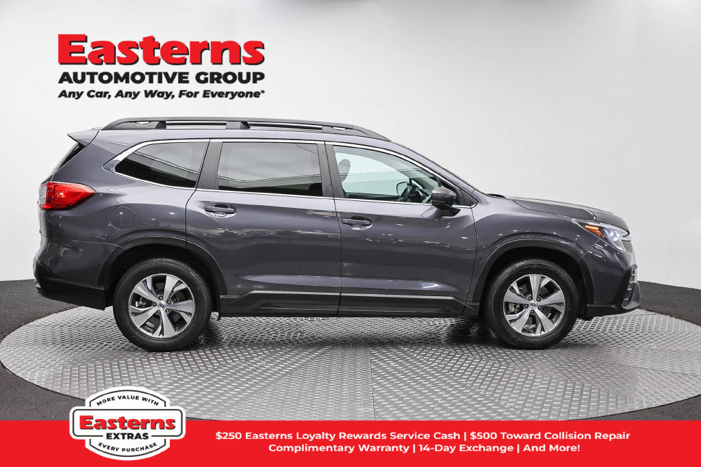Used 2025 Subaru Ascent Premium AWD/4WD image 5