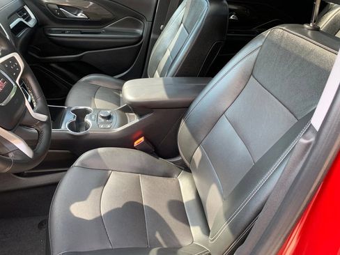 Used 2023 GMC Terrain SLT w/ Tech Package AWD/4WD image 19