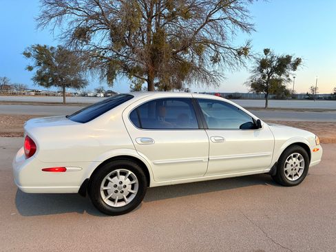 Used 2000 Nissan Maxima GXE image 40
