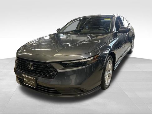 Used 2023 Honda Accord LX image 2