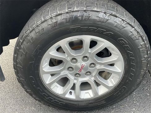 Used 2014 GMC Sierra 1500 SLE w/ SLE Value Package image 8