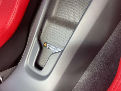 Used 2023 Chevrolet Corvette Stingray Preferred Cpe w/ Z51 Performance Package image 21