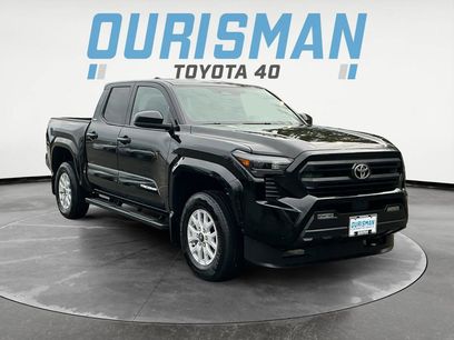 Used 2025 Toyota Tacoma SR5