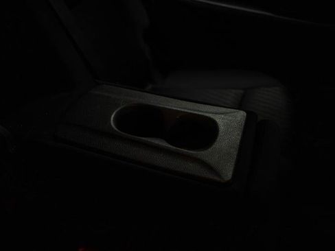 Used 2019 Nissan Rogue SV image 13