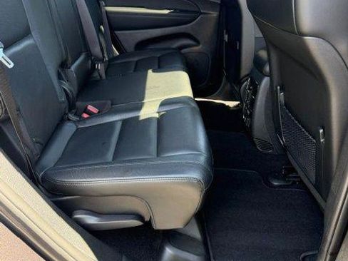 Certified 2021 Jeep Grand Cherokee Limited AWD/4WD image 11