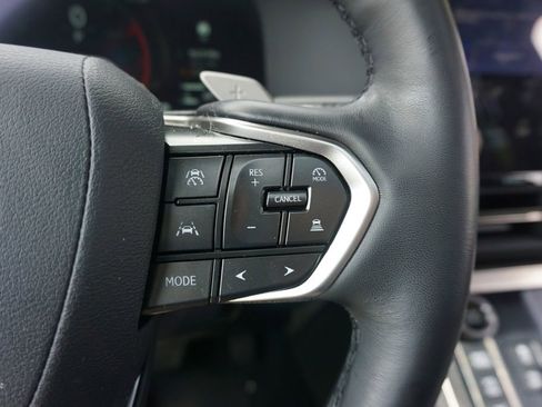 Used 2024 Lexus GX 550 AWD/4WD image 9