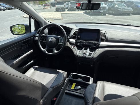 Used 2019 Honda Odyssey EX-L image 29