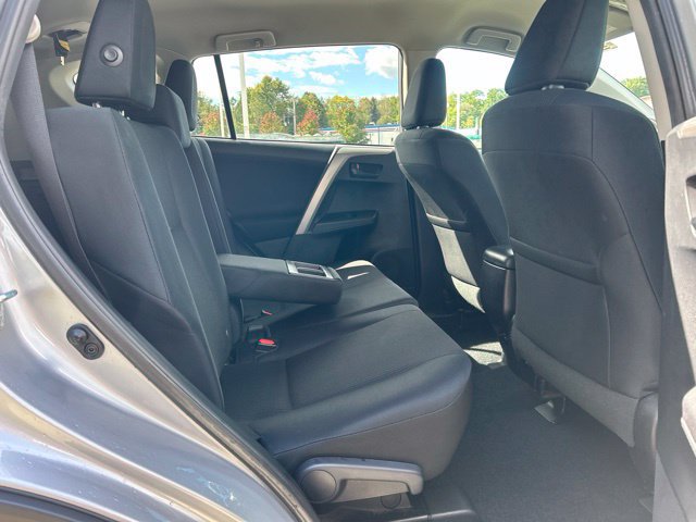 Used 2017 Toyota RAV4 LE w/ All Weather Liner Package AWD/4WD image 26