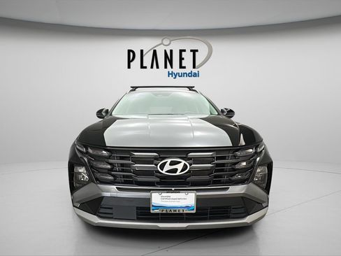 Certified 2025 Hyundai Tucson SEL AWD/4WD image 5