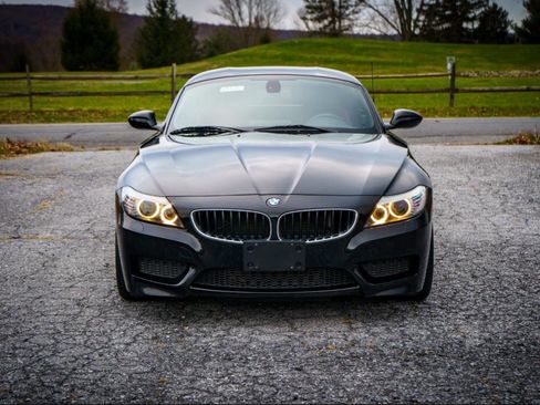 Used 2013 BMW Z4 sDrive28i image 8
