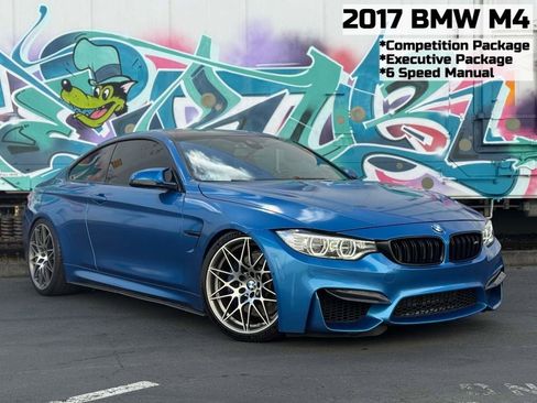 Used 2017 BMW M4 Coupe image 1