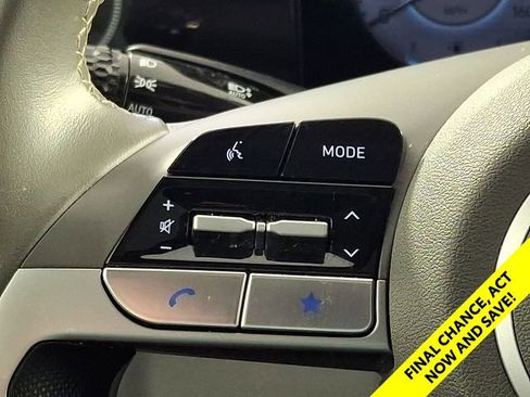 Certified 2025 Hyundai Elantra SEL FWD image 27