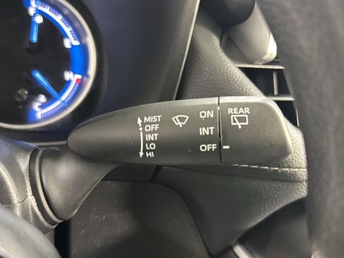 Used 2024 Toyota RAV4 LE AWD/4WD image 45
