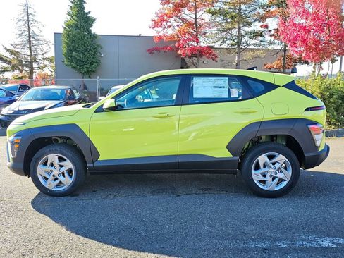 New 2026 Hyundai Kona SE image 4