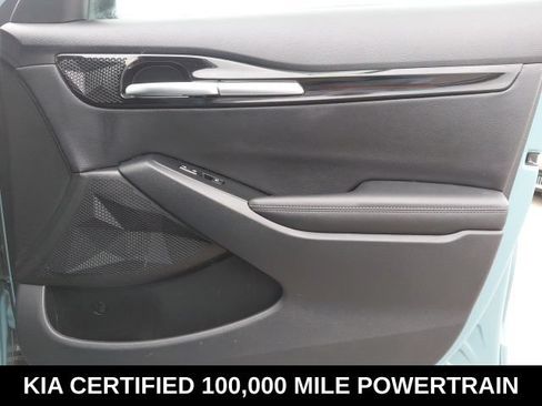 Certified 2024 Kia Seltos EX FWD image 27