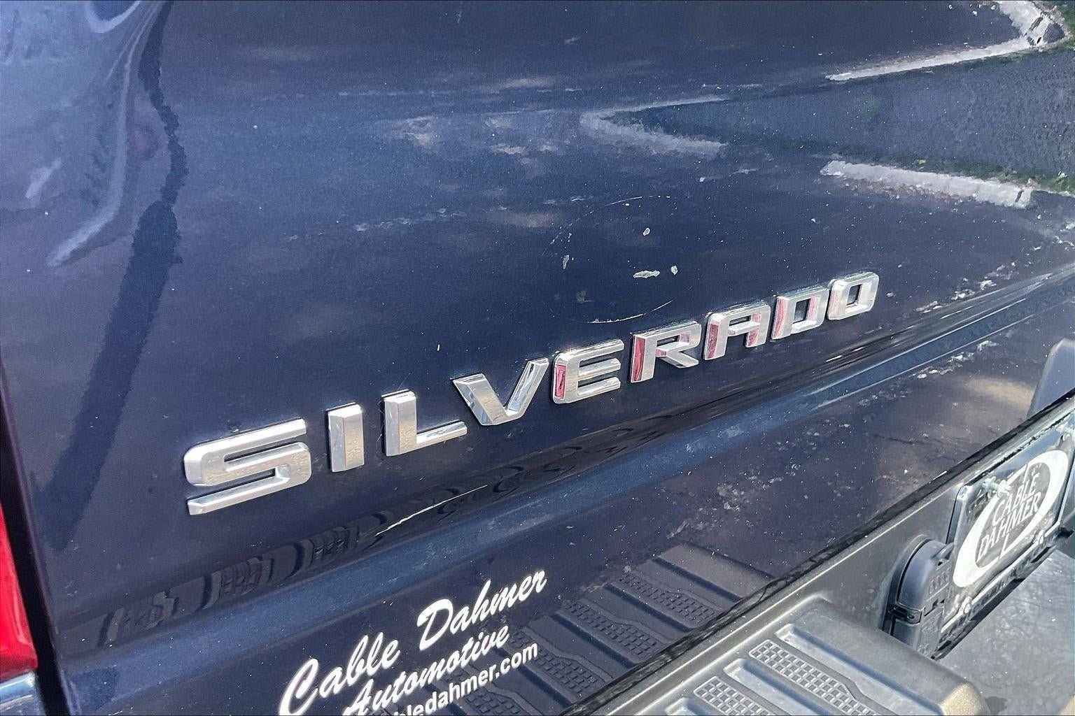 Used 2023 Chevrolet Silverado 1500 LT AWD/4WD image 30