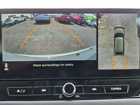 Used 2025 Mitsubishi Outlander SE AWD/4WD image 18
