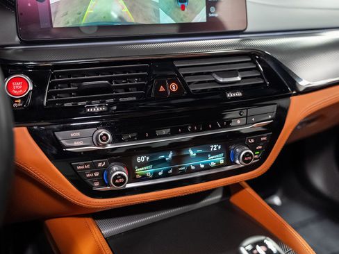 Used 2021 BMW M5 w/ Executive Package image 54