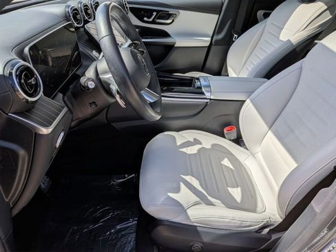 Certified 2023 Mercedes-Benz GLC 300 4MATIC image 17