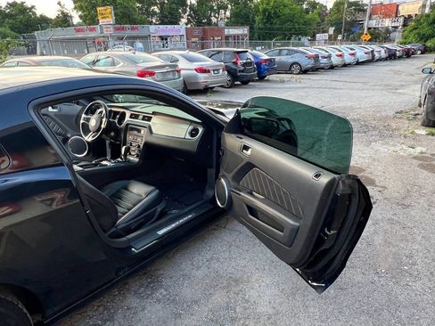 Used 2014 Ford Mustang Premium RWD image 12